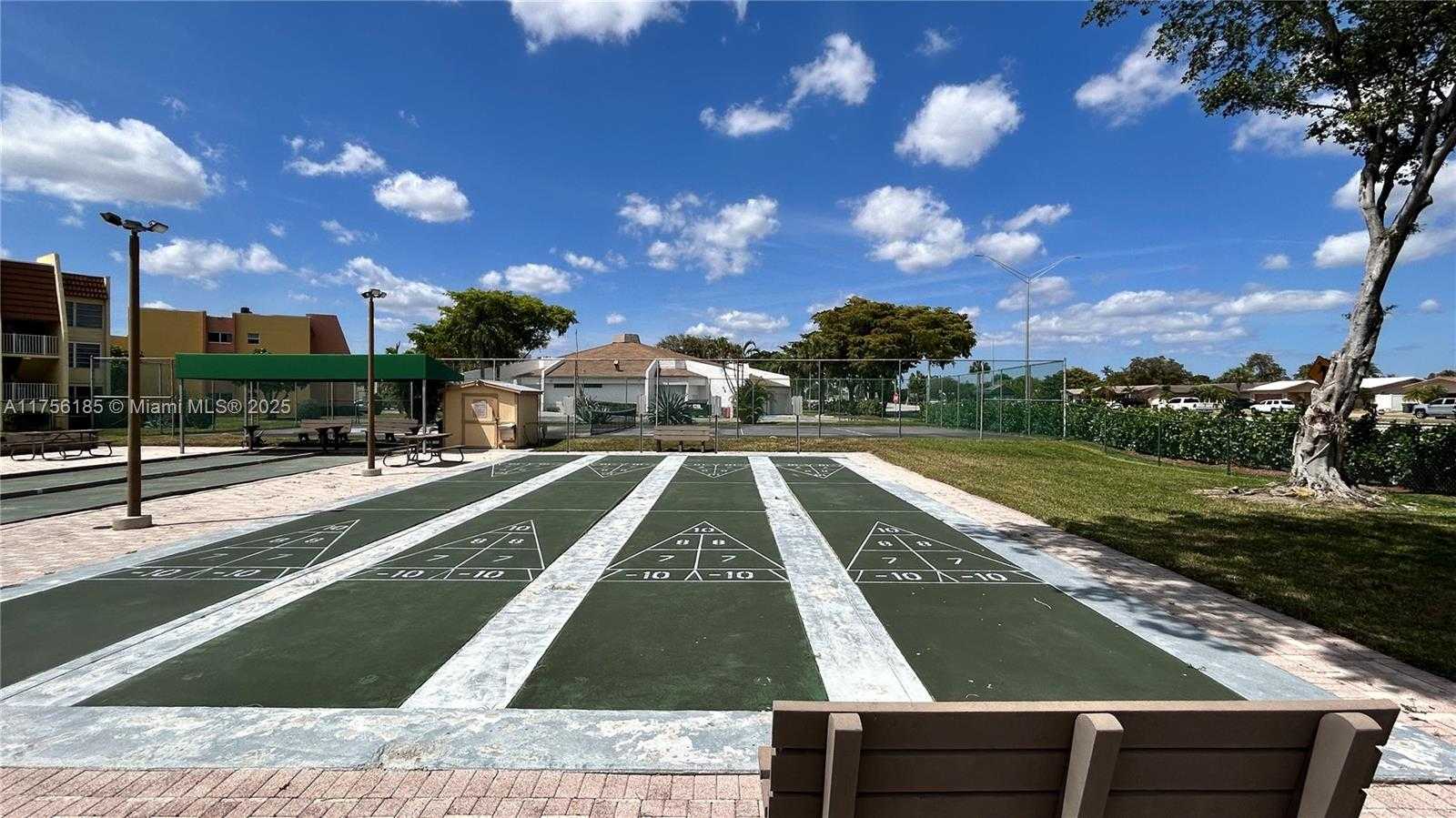 Small Image of 6550 ROYAL PALM BLVD #108, Margate Number 19