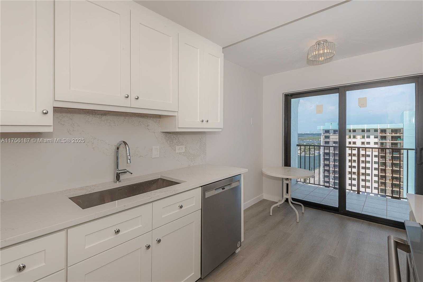 Small Image of 1201 SOUTH OCEAN DR #2509S, Hollywood Number 15