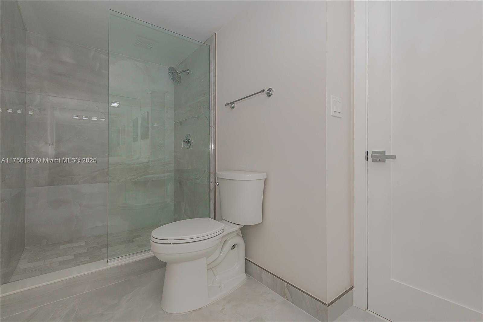 Small Image of 1201 SOUTH OCEAN DR #2509S, Hollywood Number 25