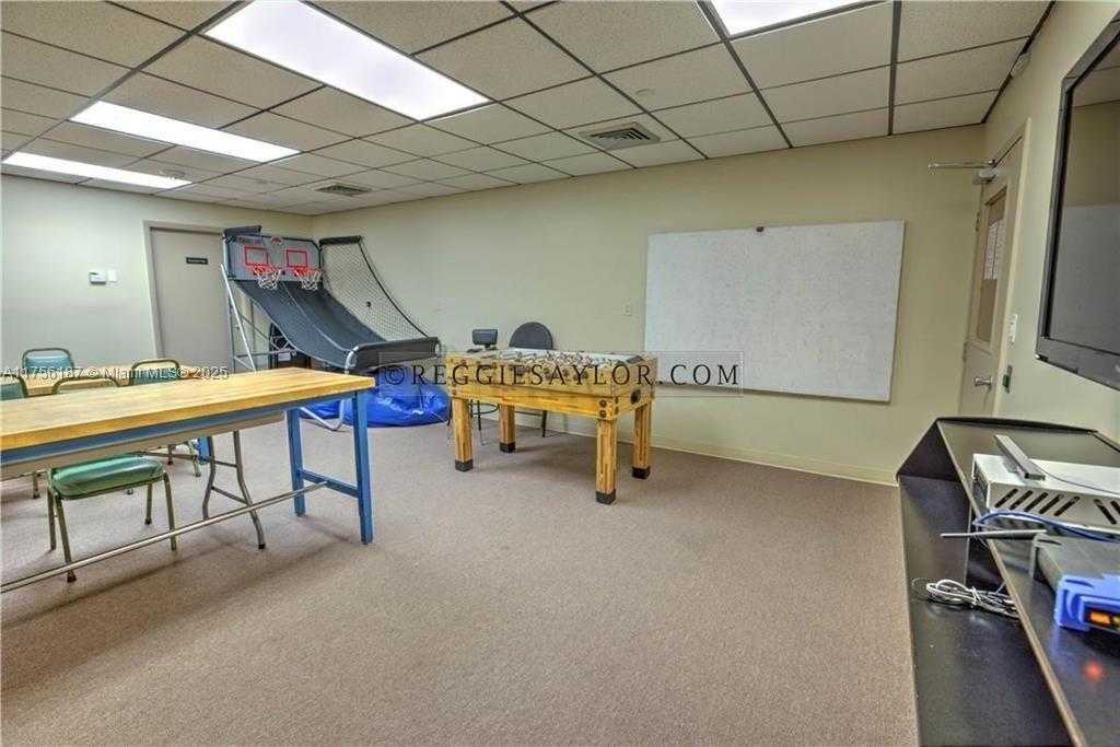 Small Image of 1201 SOUTH OCEAN DR #2509S, Hollywood Number 36