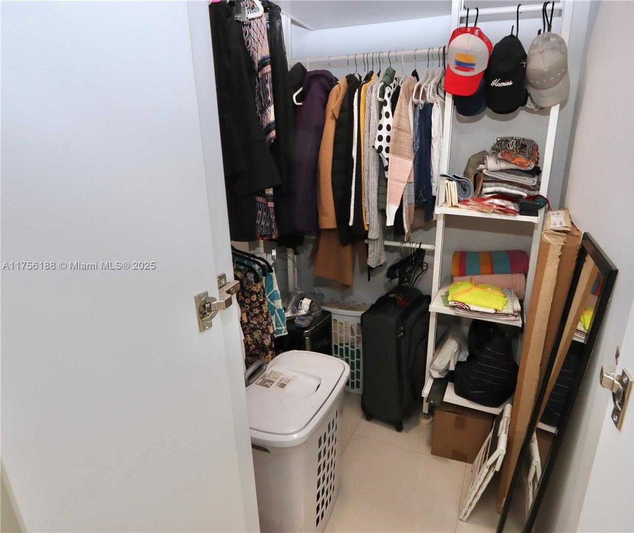 Small Image of 20350 WEST COUNTRY CLUB DR #104-4, Aventura Number 23
