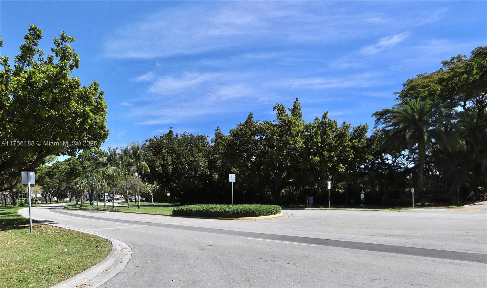 Small Image of 20350 WEST COUNTRY CLUB DR #104-4, Aventura Number 33