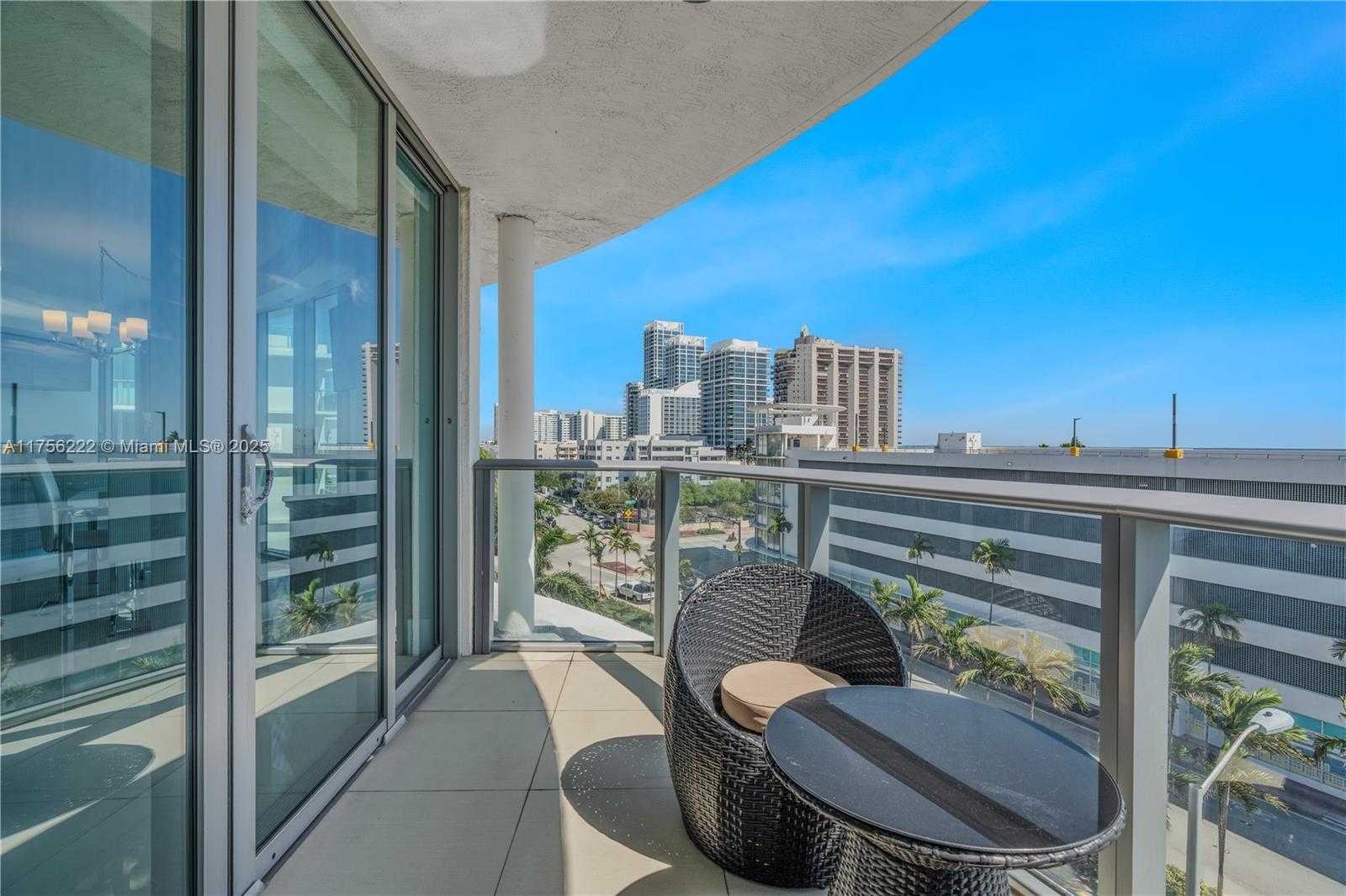 Small Image of 6620 INDIAN CREEK DR #605, Miami Beach Number 11