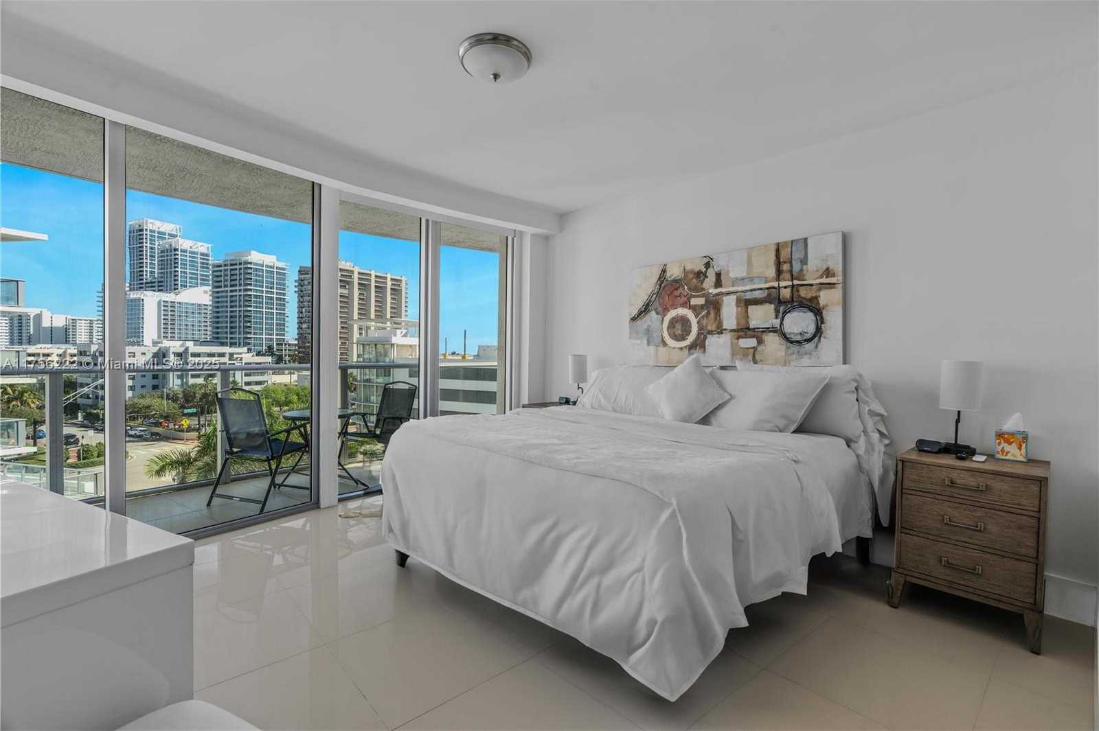 Small Image of 6620 INDIAN CREEK DR #605, Miami Beach Number 2