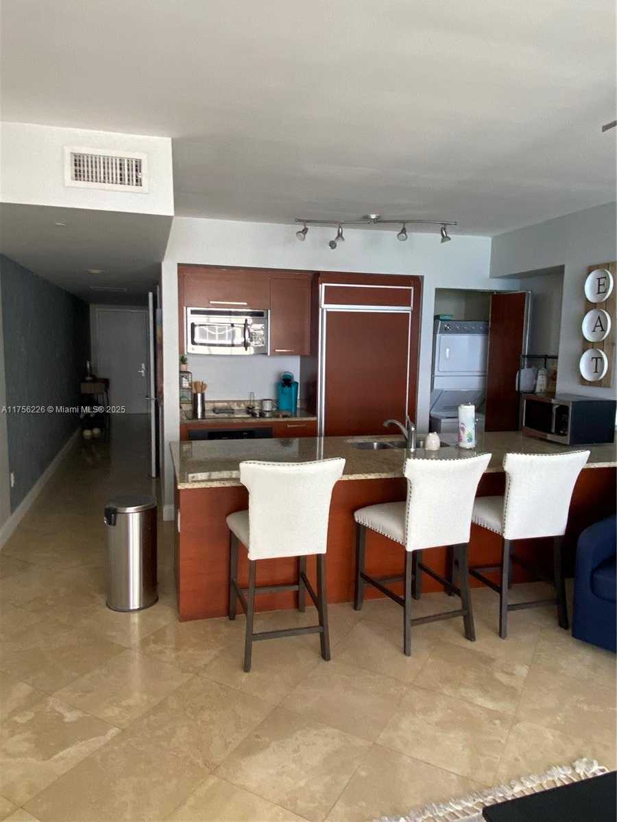 Small Image of 1830 SOUTH OCEAN DR #3609, Hallandale Beach Number 10