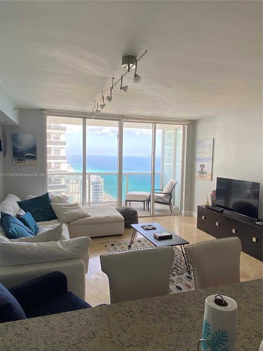 Small Image of 1830 SOUTH OCEAN DR #3609, Hallandale Beach Number 11
