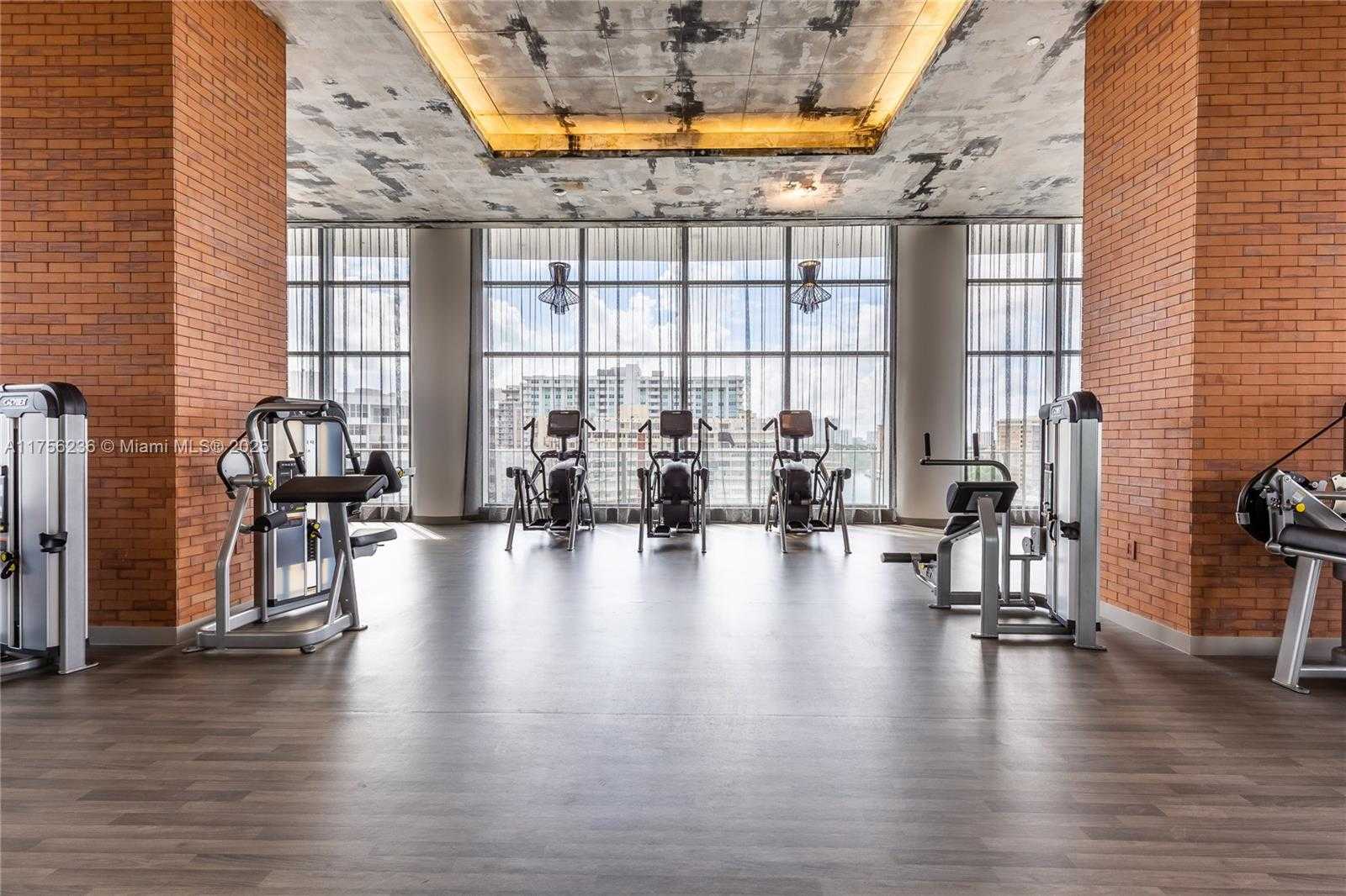 Small Image of 4010 SOUTH OCEAN DR #R1609, Hollywood Number 42