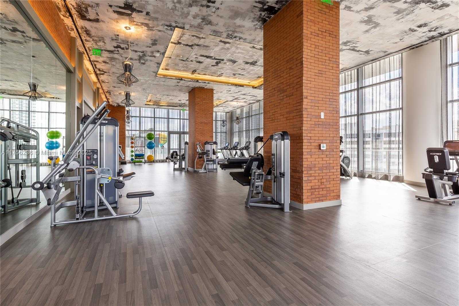 Small Image of 4010 SOUTH OCEAN DR #R1609, Hollywood Number 45