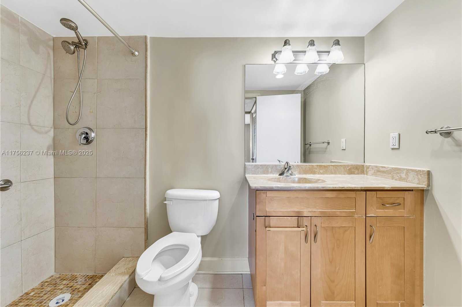 Small Image of 401 69TH ST #713, Miami Beach Number 15