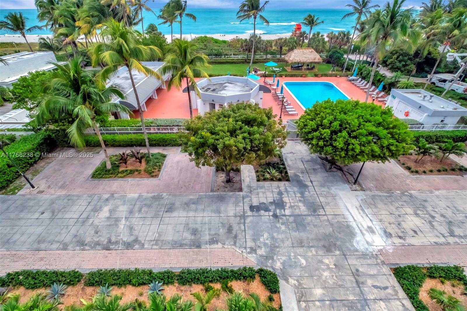 Small Image of 2401 COLLINS AVE #601, Miami Beach Number 20