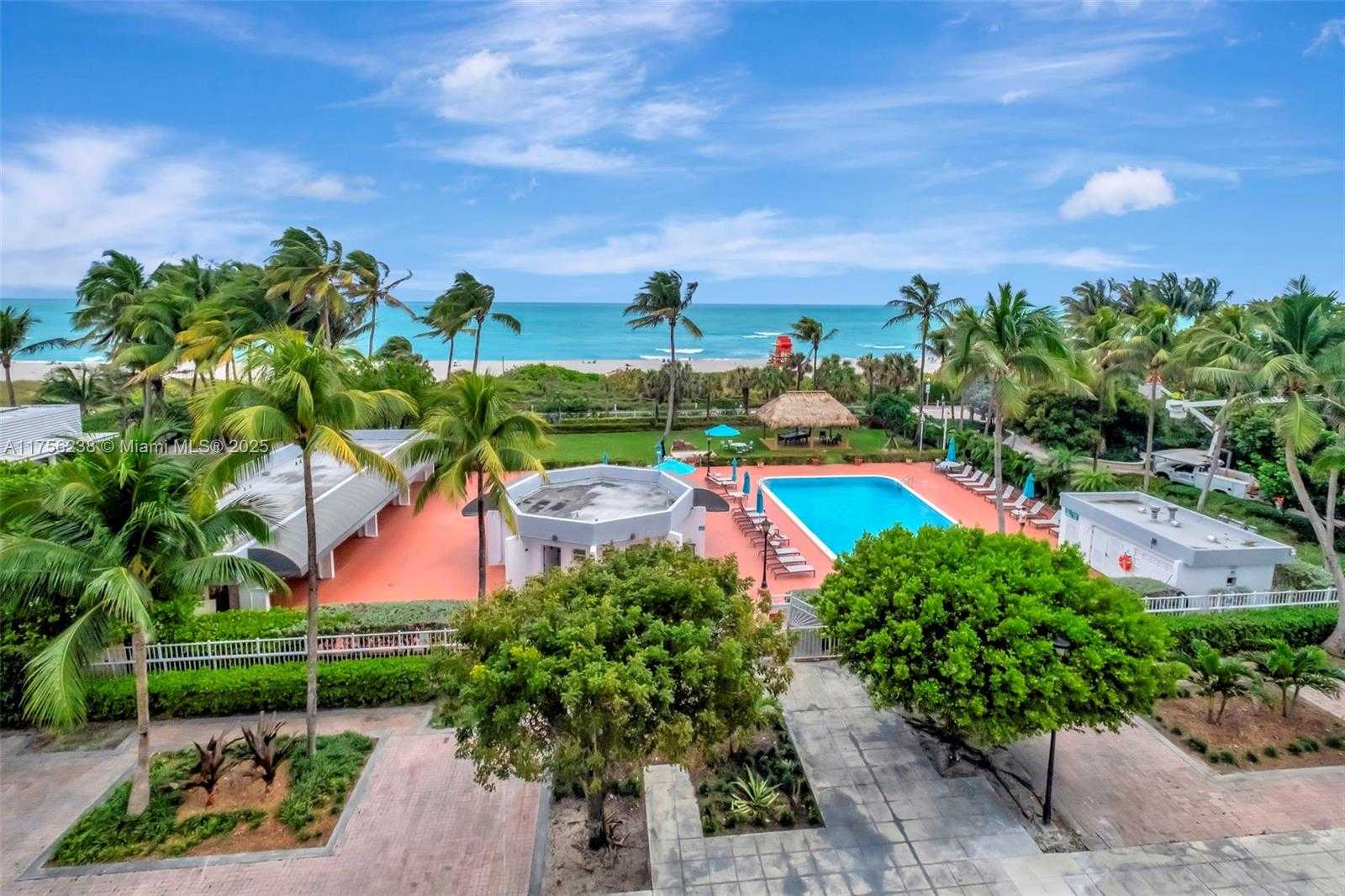 Small Image of 2401 COLLINS AVE #601, Miami Beach Number 7