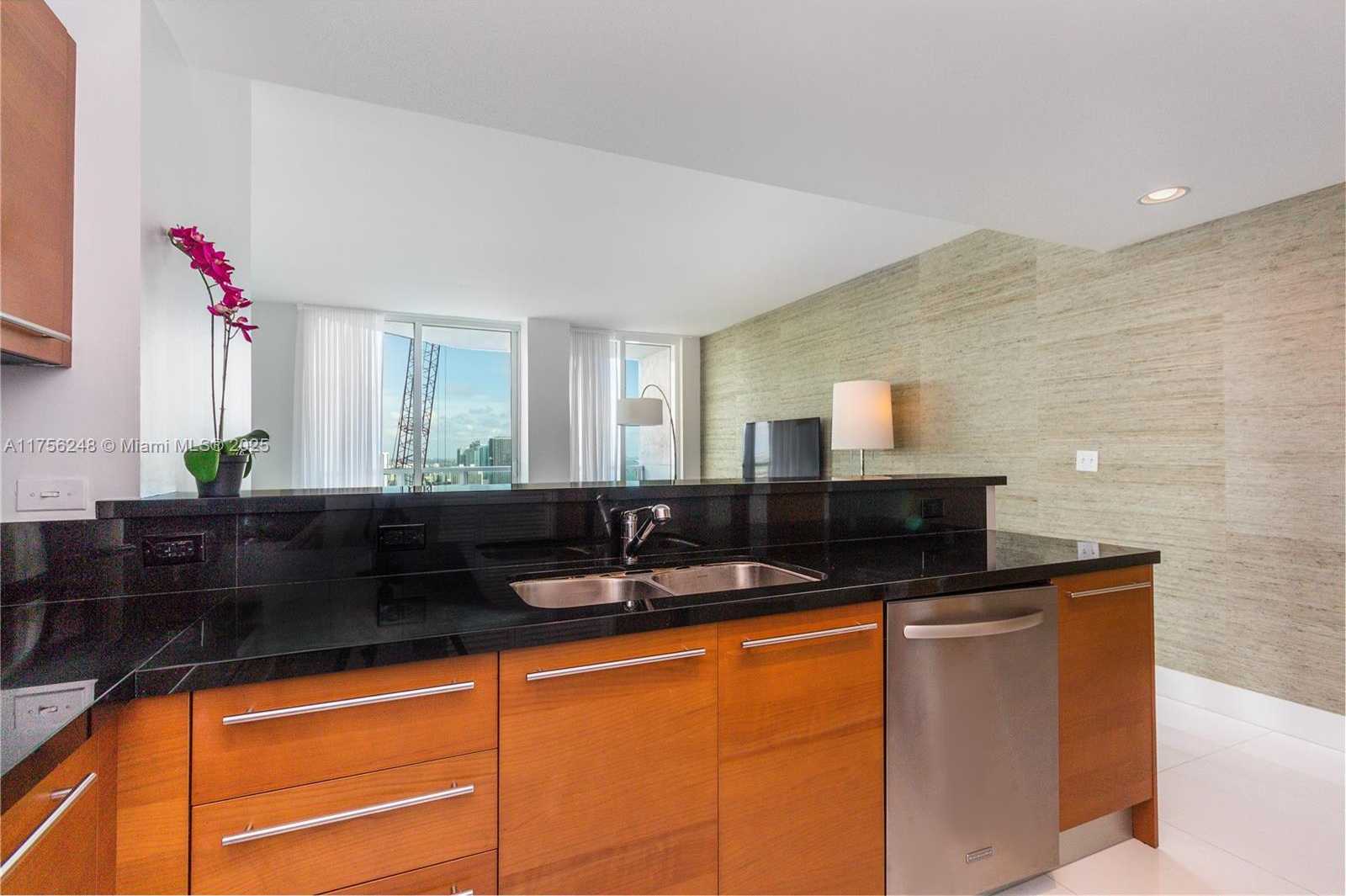 Small Image of 253 NORTH EAST 2ND ST #3702, Miami Number 12