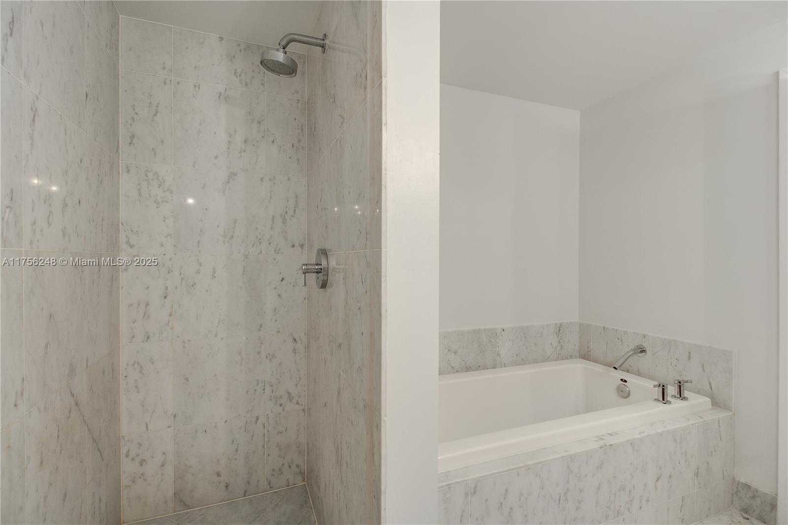 Small Image of 253 NORTH EAST 2ND ST #3702, Miami Number 22