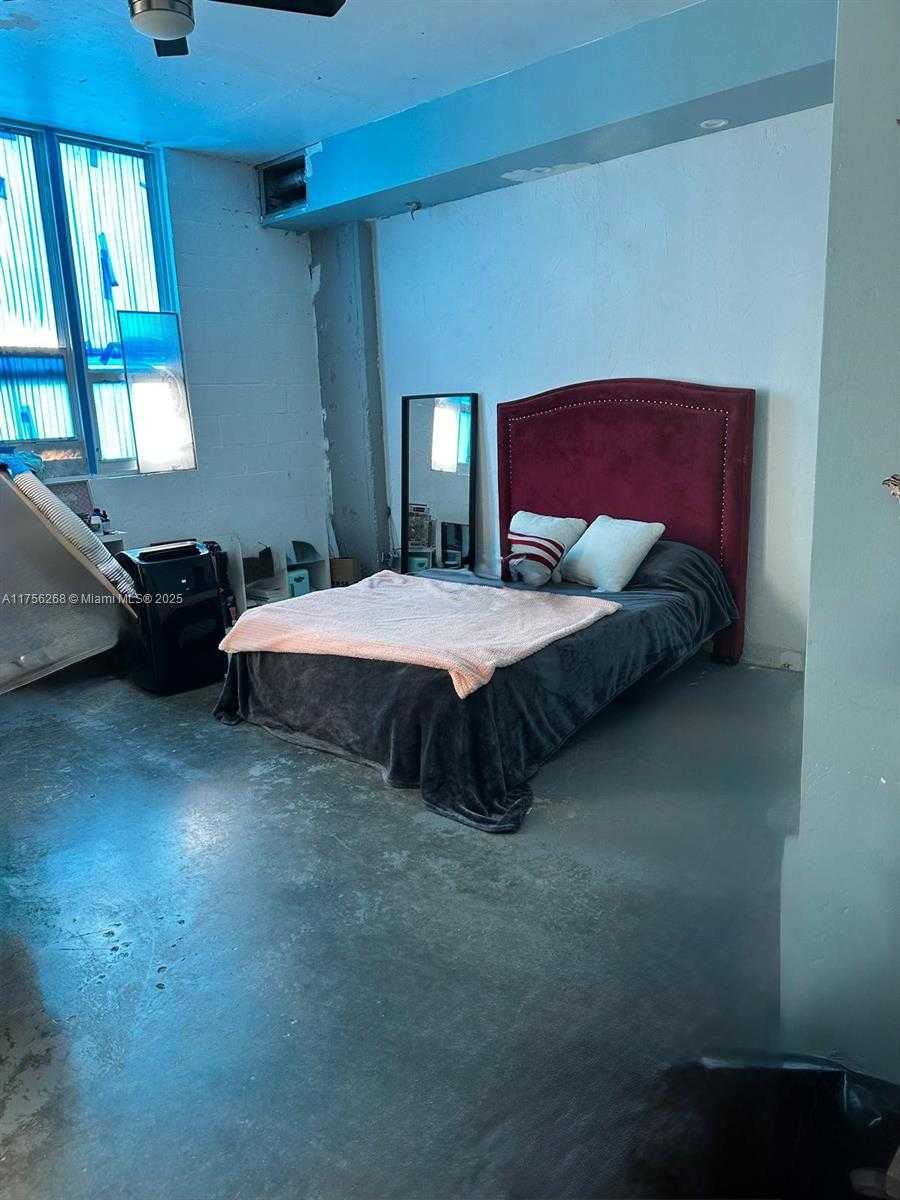 Small Image of 234 NORTH EAST 3RD ST #1805, Miami Number 13