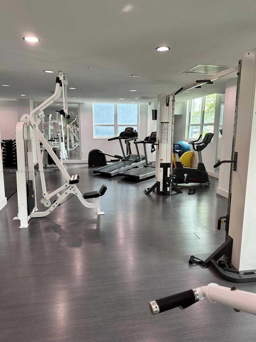 Small Image of 234 NORTH EAST 3RD ST #1805, Miami Number 23