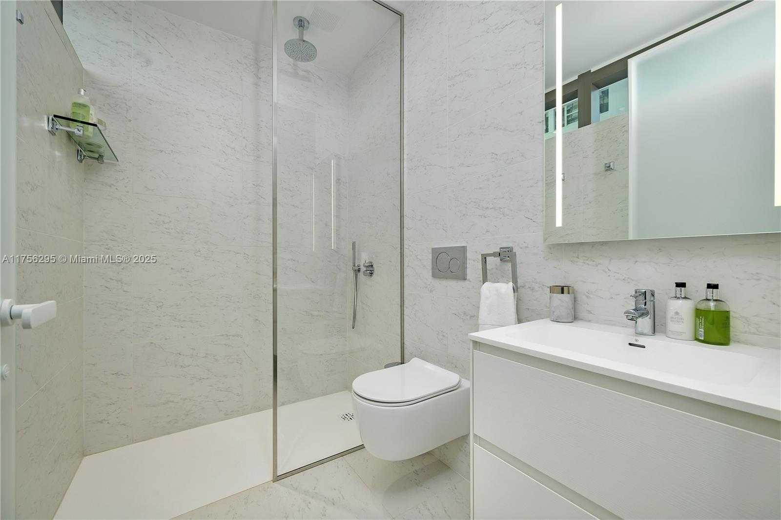 Small Image of 2000 SOUTH OCEAN DR #7B, Hallandale Beach Number 25