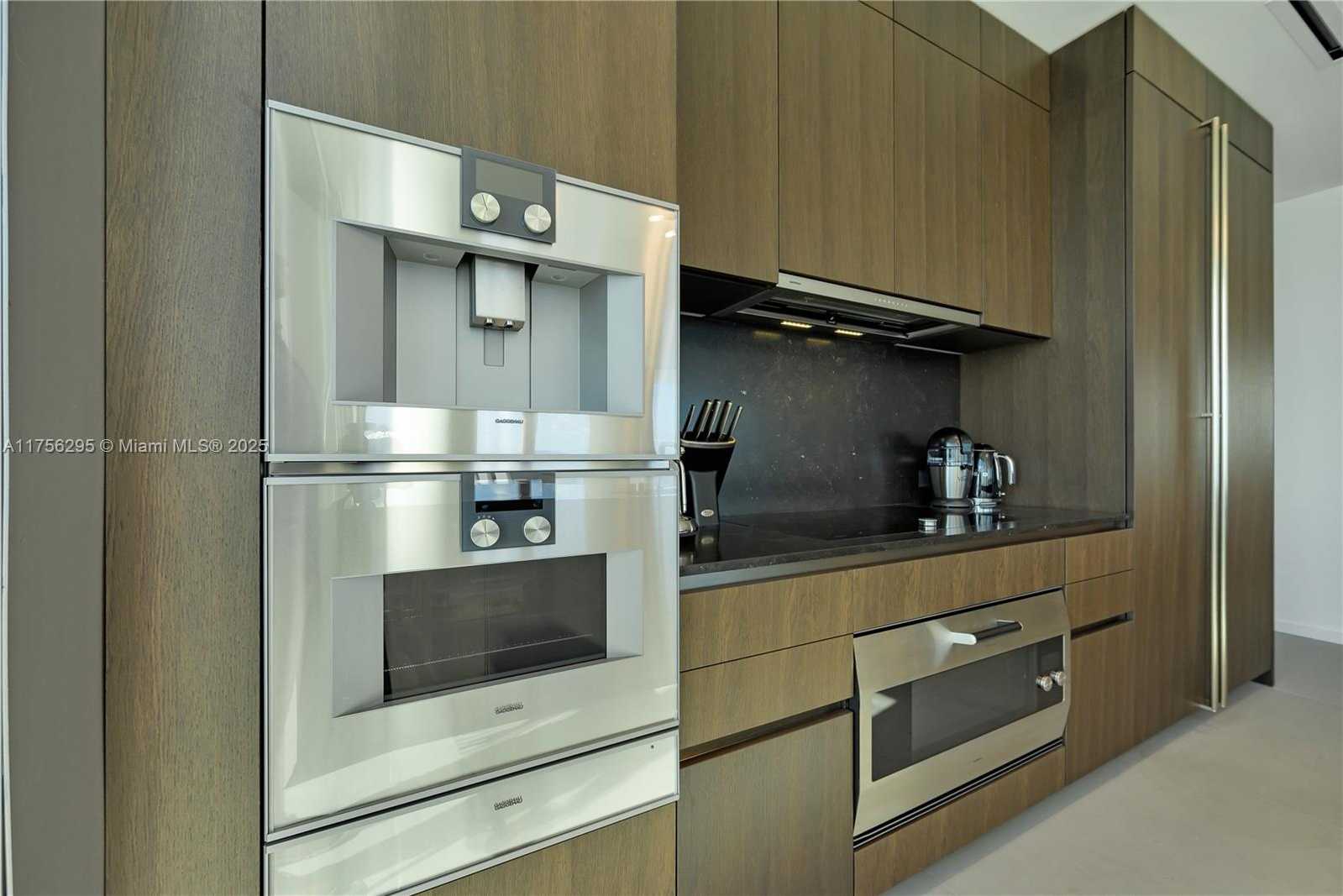 Small Image of 2000 SOUTH OCEAN DR #7B, Hallandale Beach Number 7