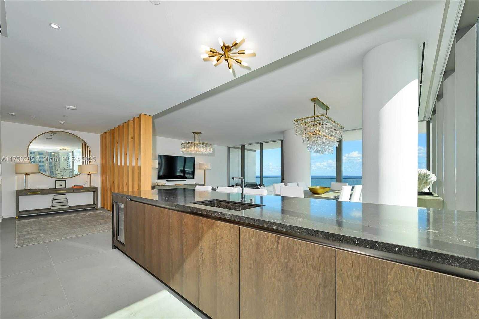 Small Image of 2000 SOUTH OCEAN DR #7B, Hallandale Beach Number 8