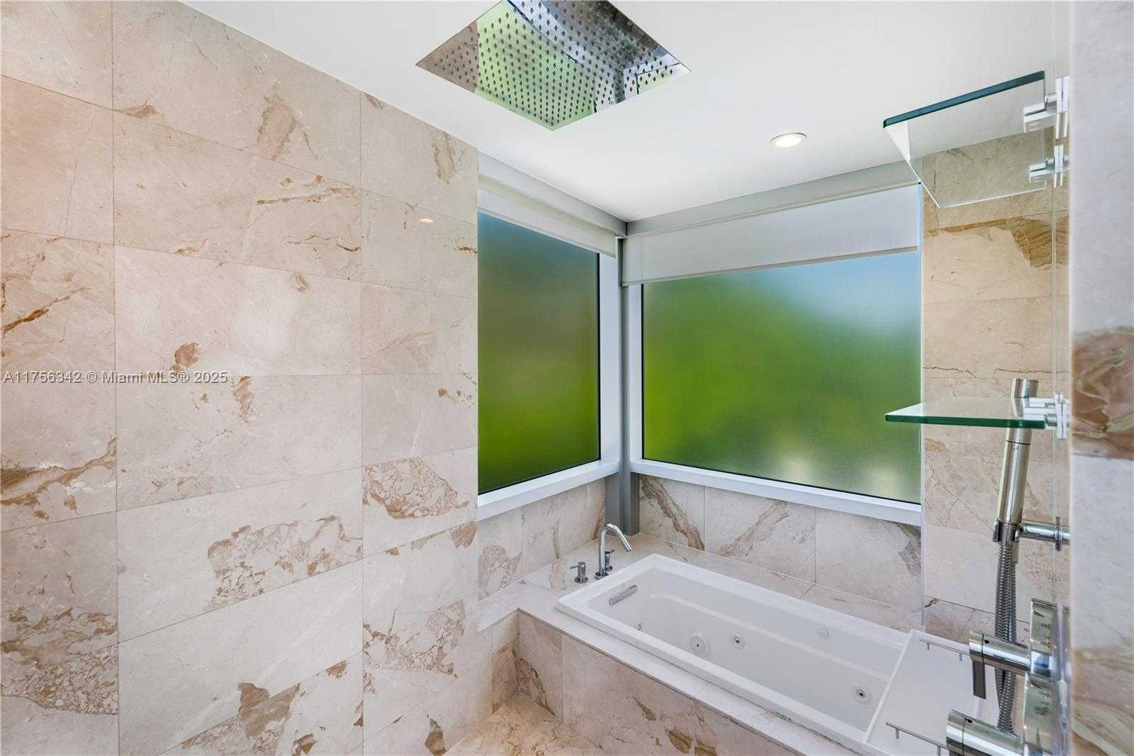 Small Image of 548 FERNWOOD RD #548, Key Biscayne Number 27