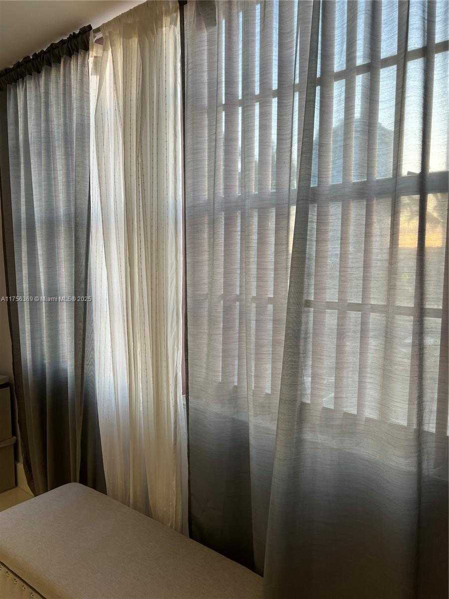 Small Image of 2801 NORTH EAST 183RD ST #215W, Aventura Number 16