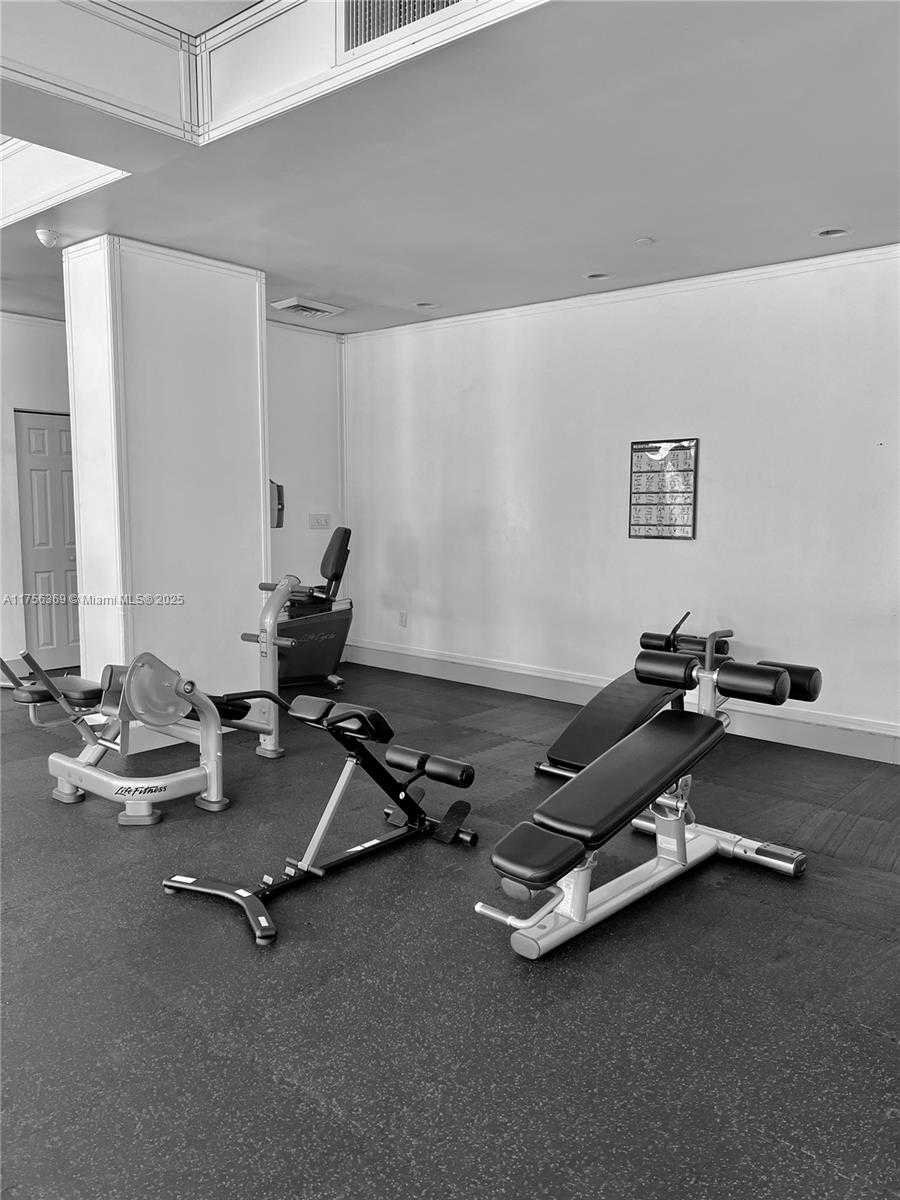 Small Image of 2801 NORTH EAST 183RD ST #215W, Aventura Number 45