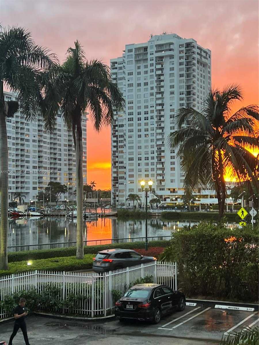 Small Image of 2801 NORTH EAST 183RD ST #215W, Aventura Number 5