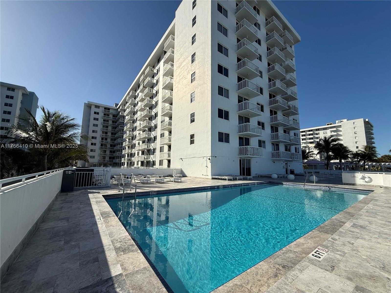 Small Image of 401 OCEAN DR #707, Miami Beach Number 31