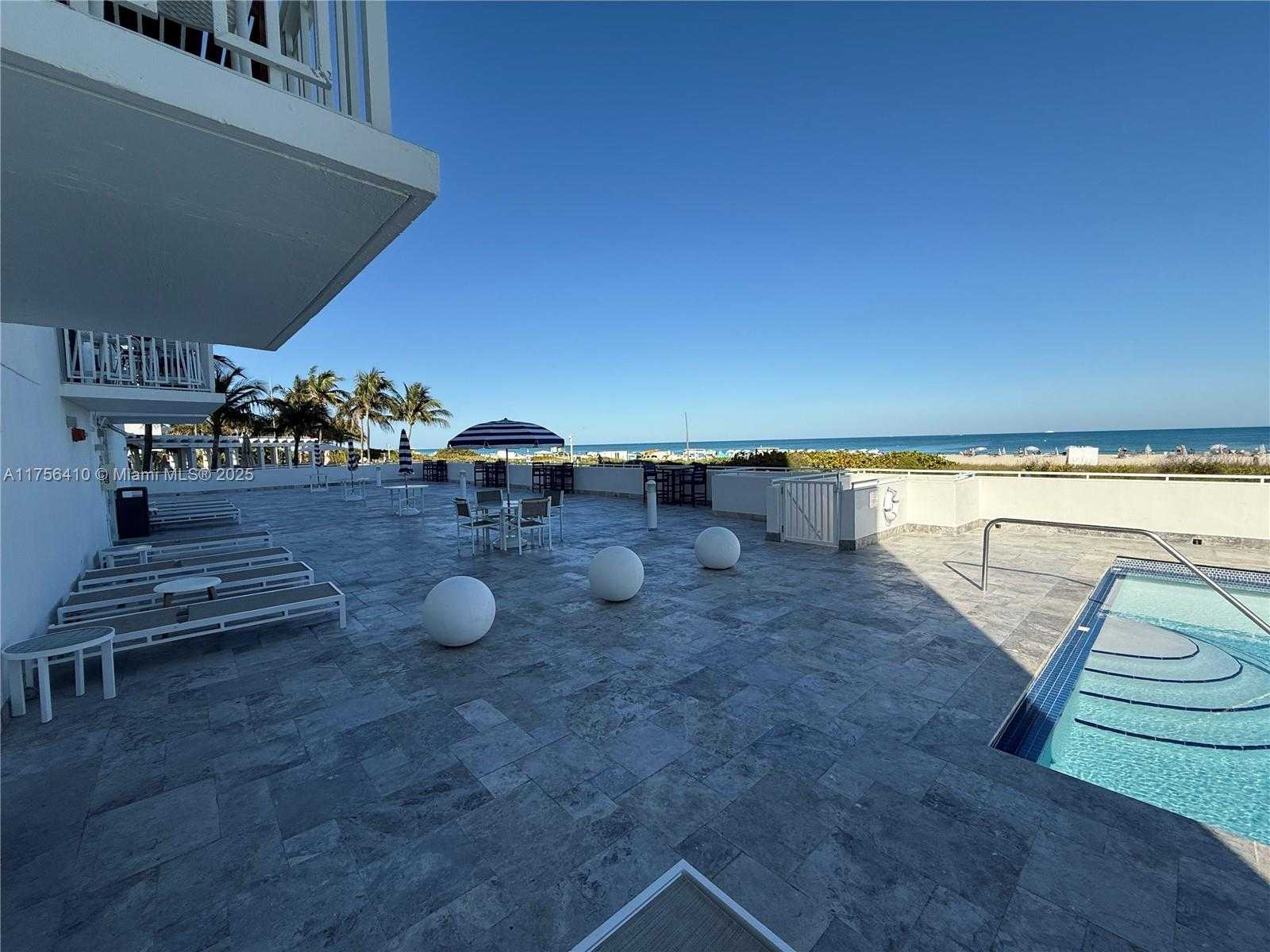 Small Image of 401 OCEAN DR #707, Miami Beach Number 33