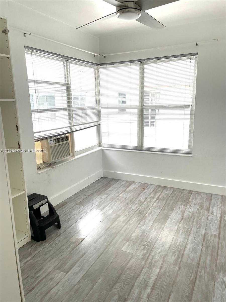 Small Image of 821 JEFFERSON AVE #4, Miami Beach Number 6