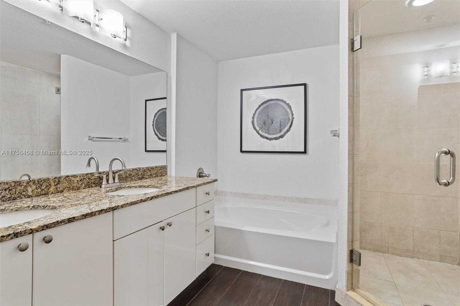 Small Image of 1830 RADIUS DR #620, Hollywood Number 13