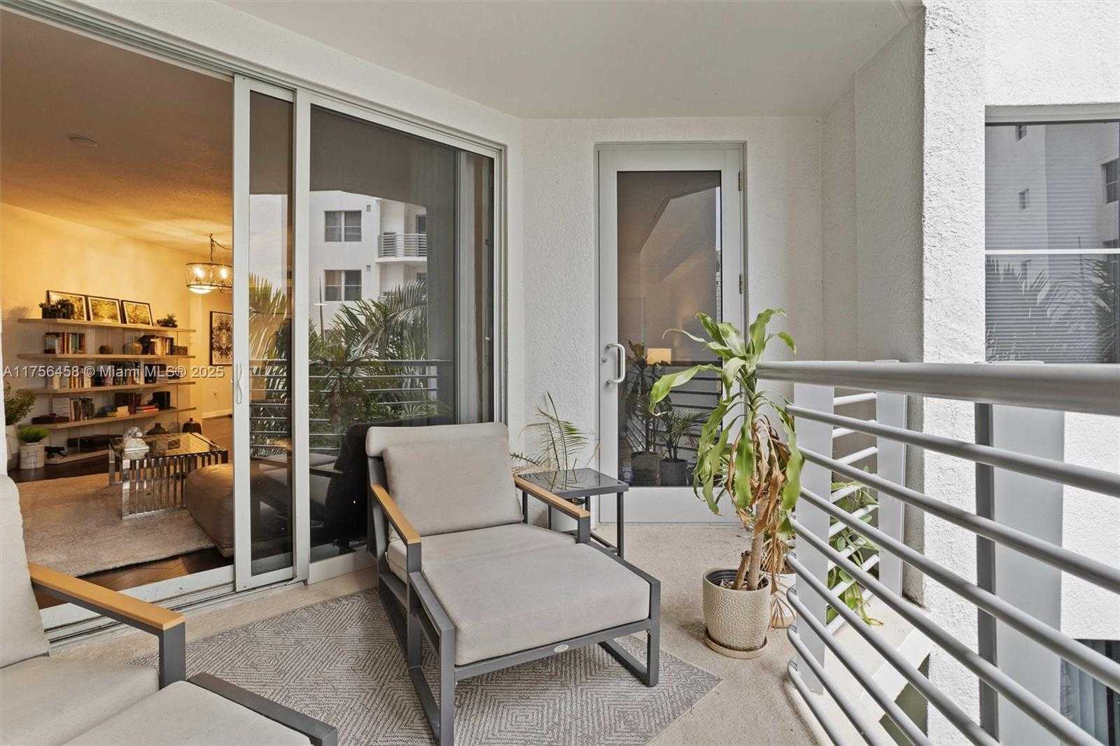 Small Image of 1830 RADIUS DR #620, Hollywood Number 20