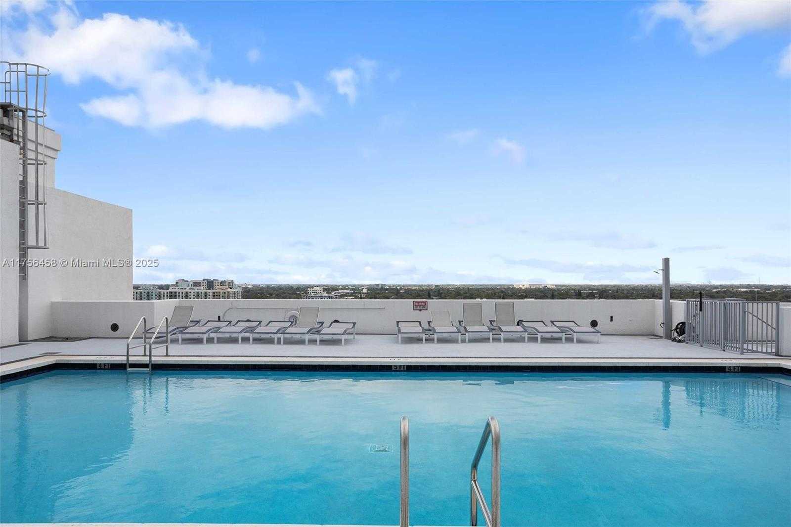 Small Image of 1830 RADIUS DR #620, Hollywood Number 22