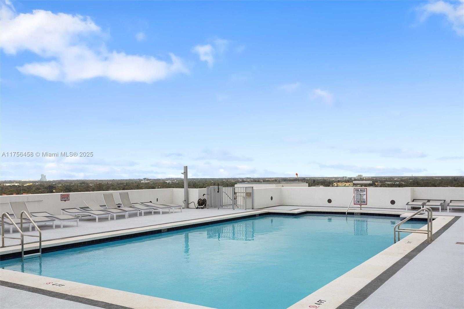Small Image of 1830 RADIUS DR #620, Hollywood Number 23