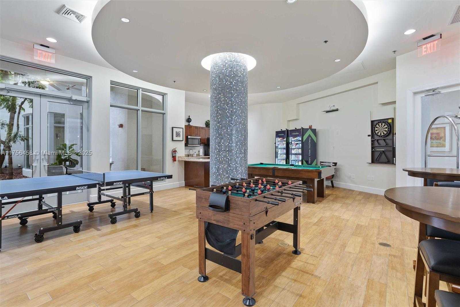 Small Image of 1830 RADIUS DR #620, Hollywood Number 26