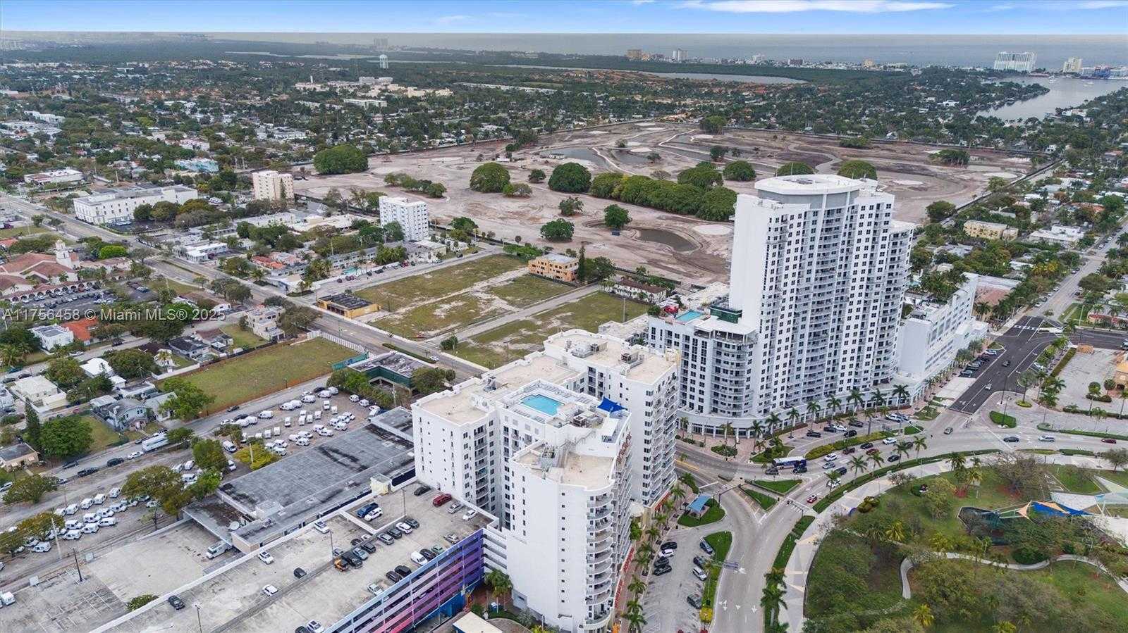 Small Image of 1830 RADIUS DR #620, Hollywood Number 31