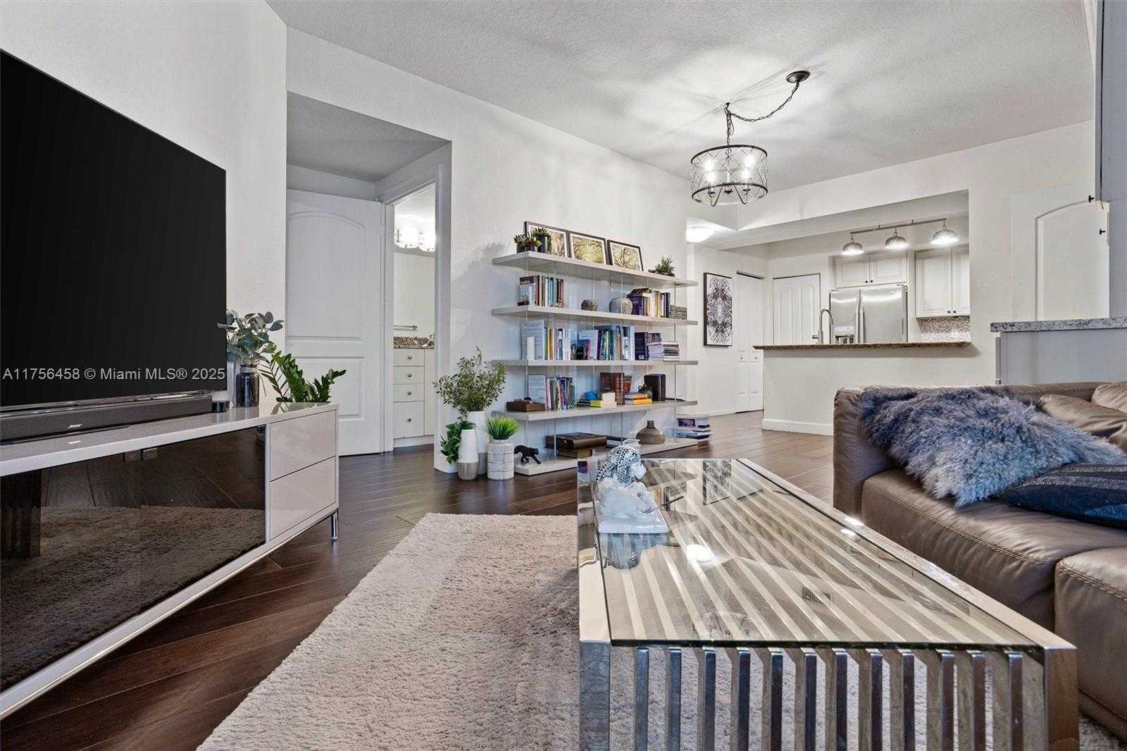 Small Image of 1830 RADIUS DR #620, Hollywood Number 4