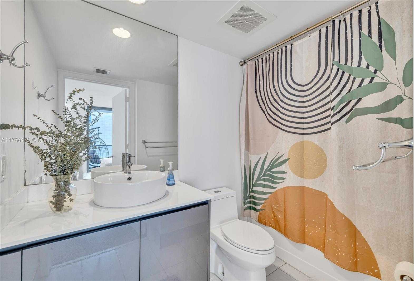 Small Image of 31 SOUTH EAST 6TH ST #805, Miami Number 11