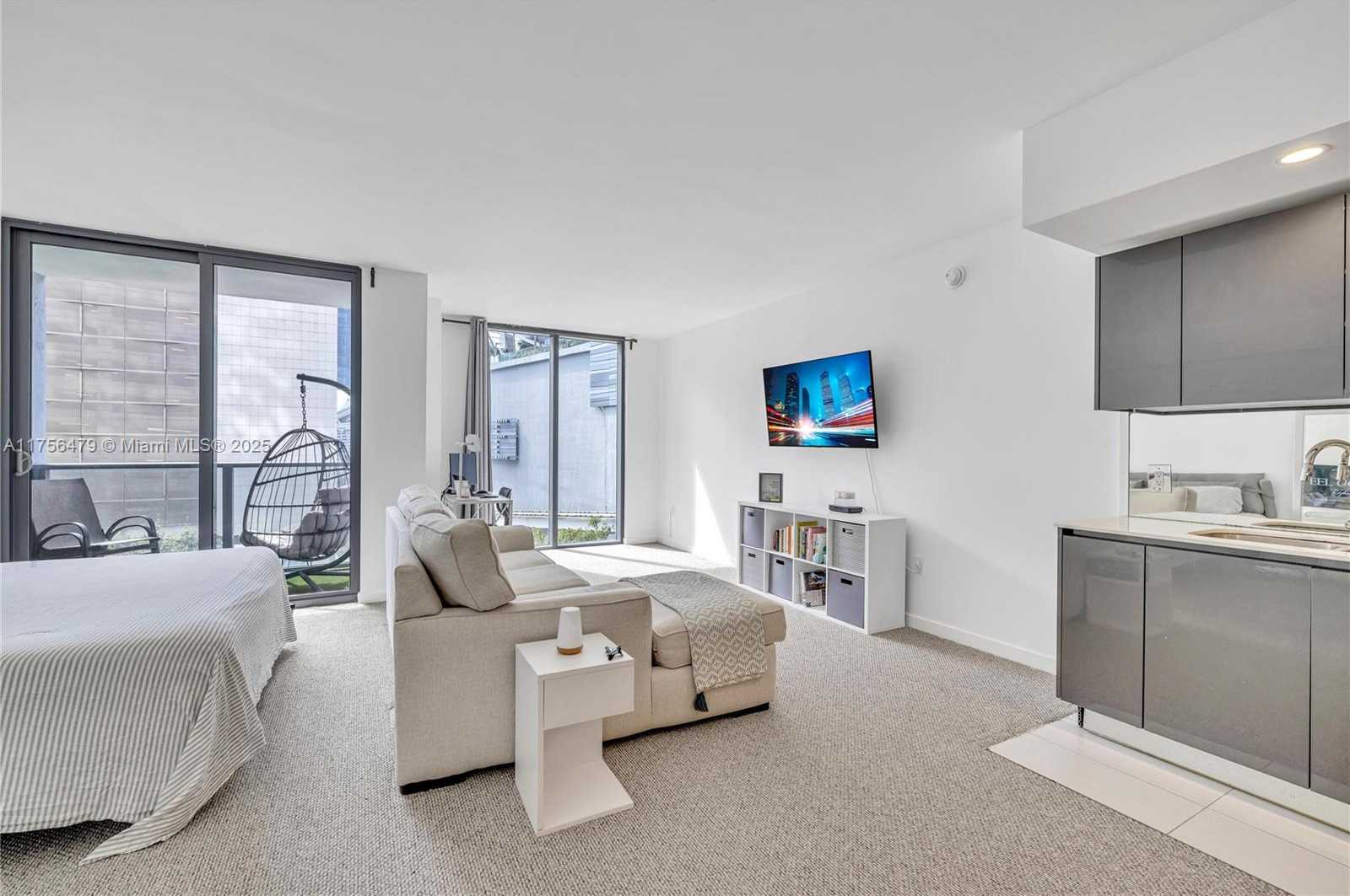 Small Image of 31 SOUTH EAST 6TH ST #805, Miami Number 12