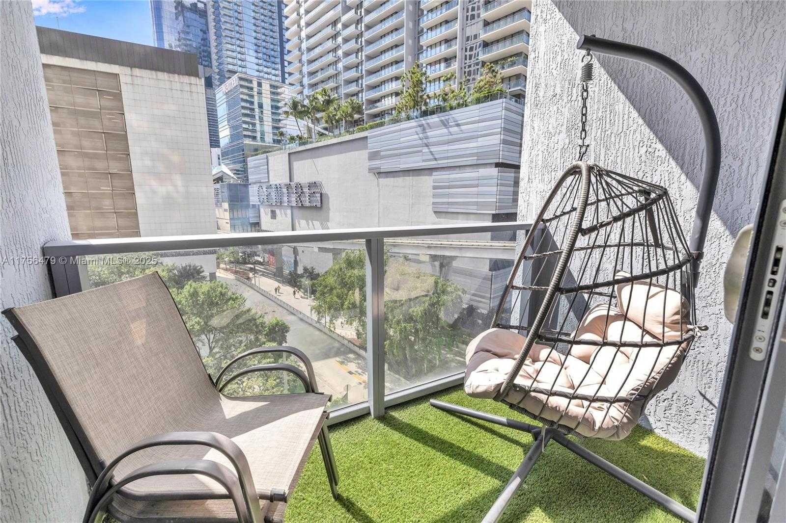 Small Image of 31 SOUTH EAST 6TH ST #805, Miami Number 13