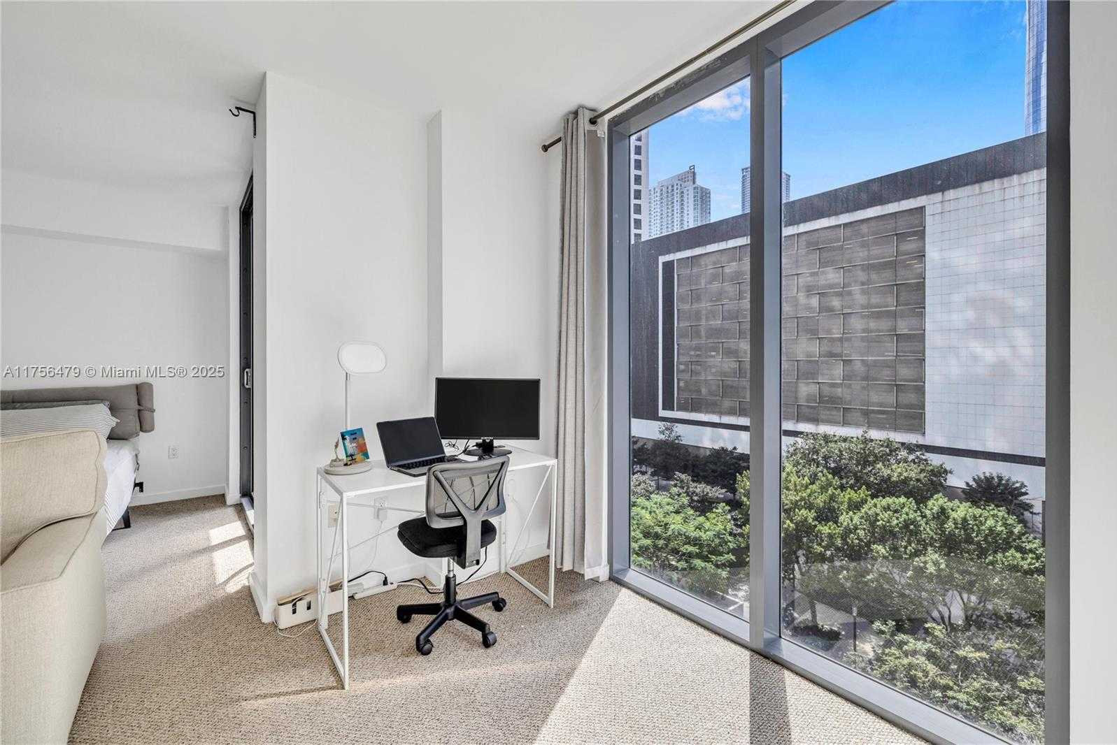 Small Image of 31 SOUTH EAST 6TH ST #805, Miami Number 8
