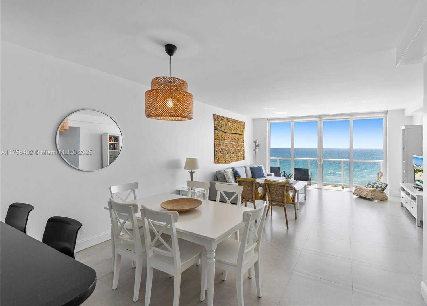 Small Image of 5601 COLLINS AVE #812, Miami Beach Number 12