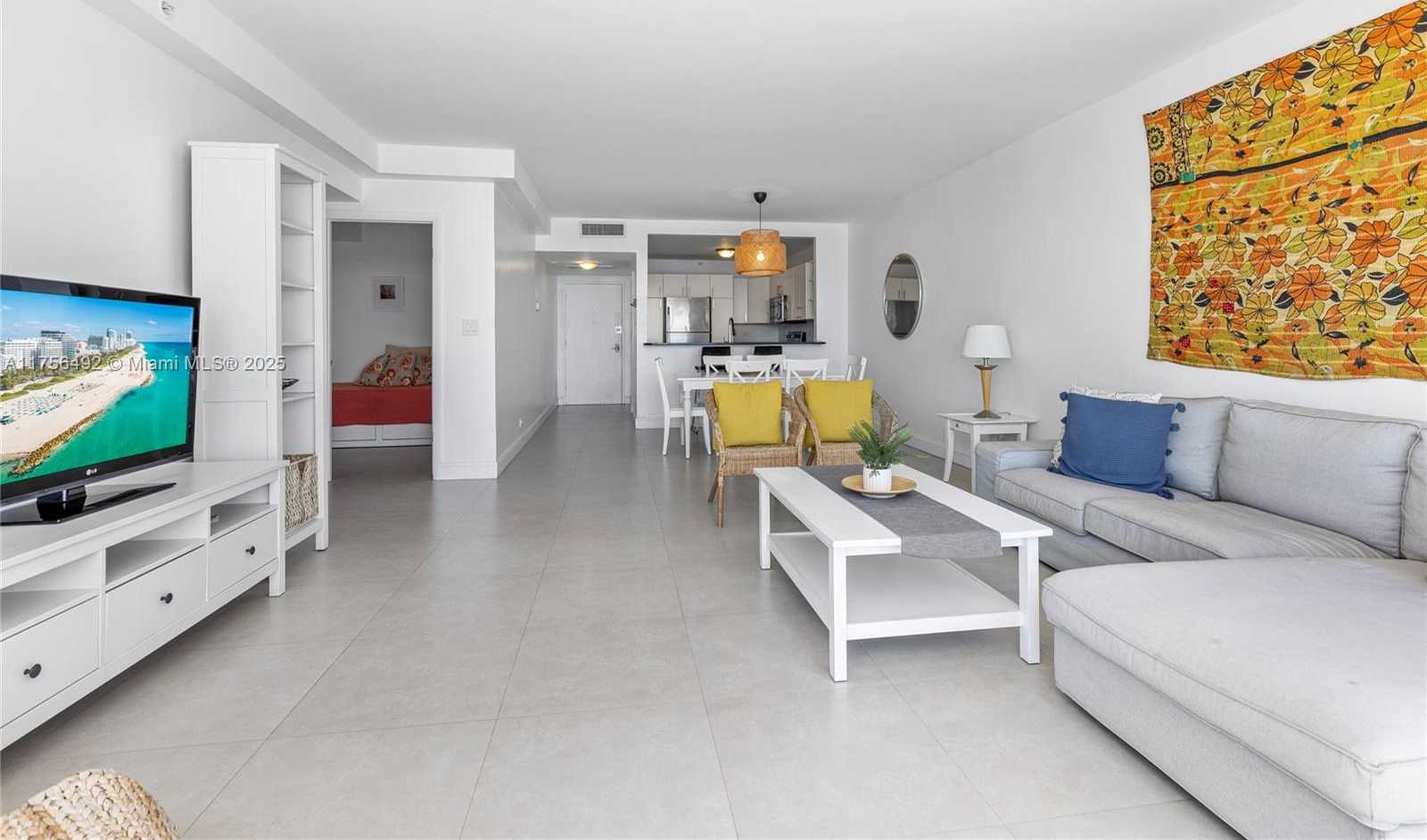 Small Image of 5601 COLLINS AVE #812, Miami Beach Number 15