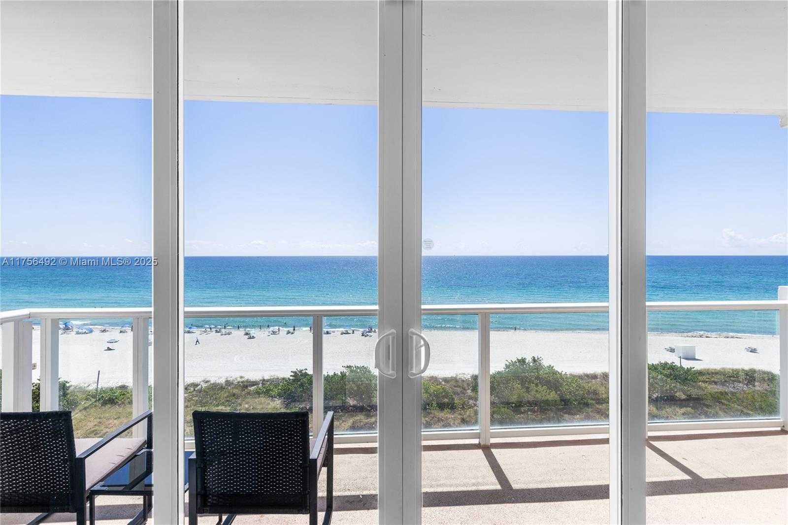 Small Image of 5601 COLLINS AVE #812, Miami Beach Number 23
