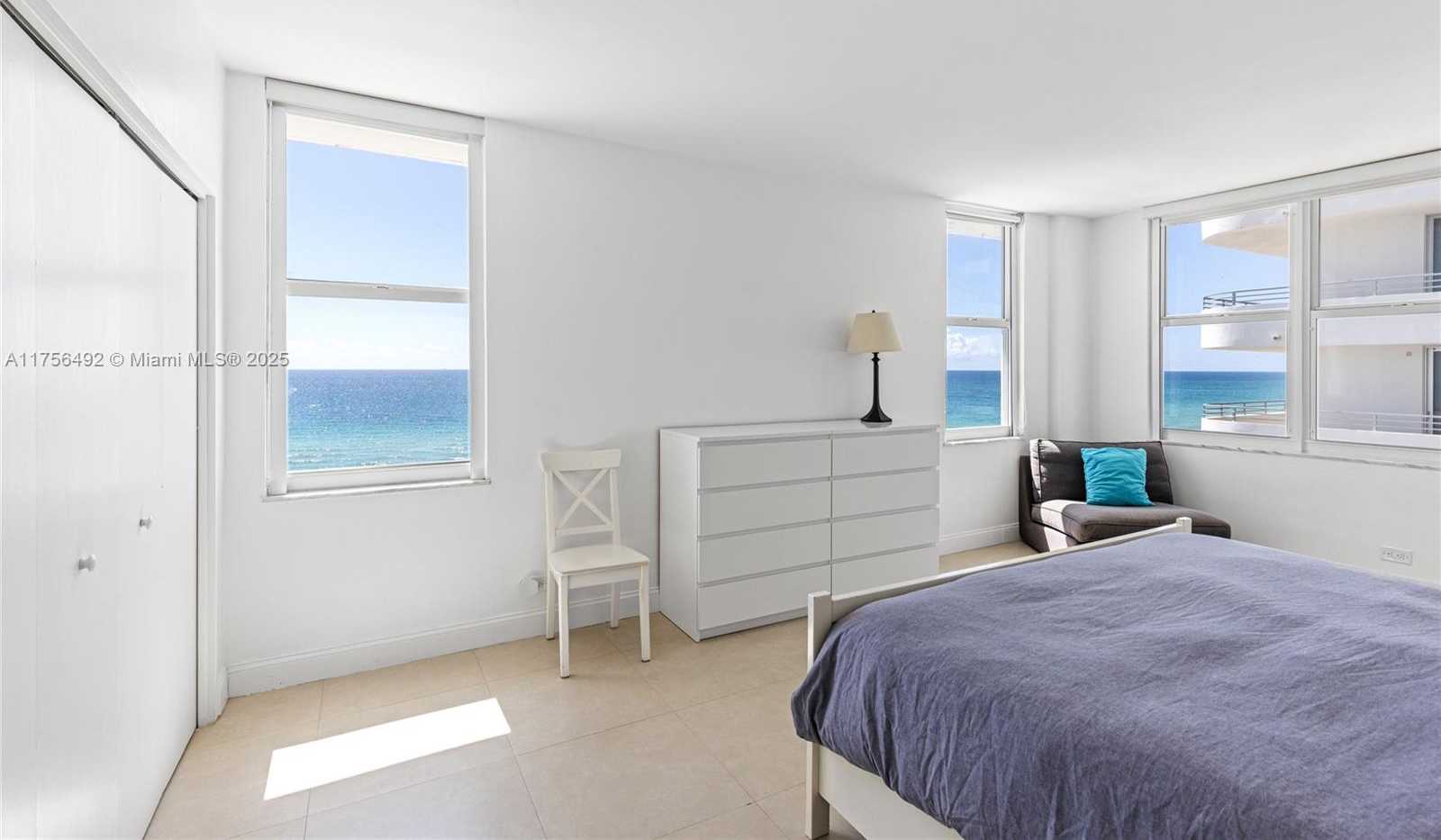 Small Image of 5601 COLLINS AVE #812, Miami Beach Number 31