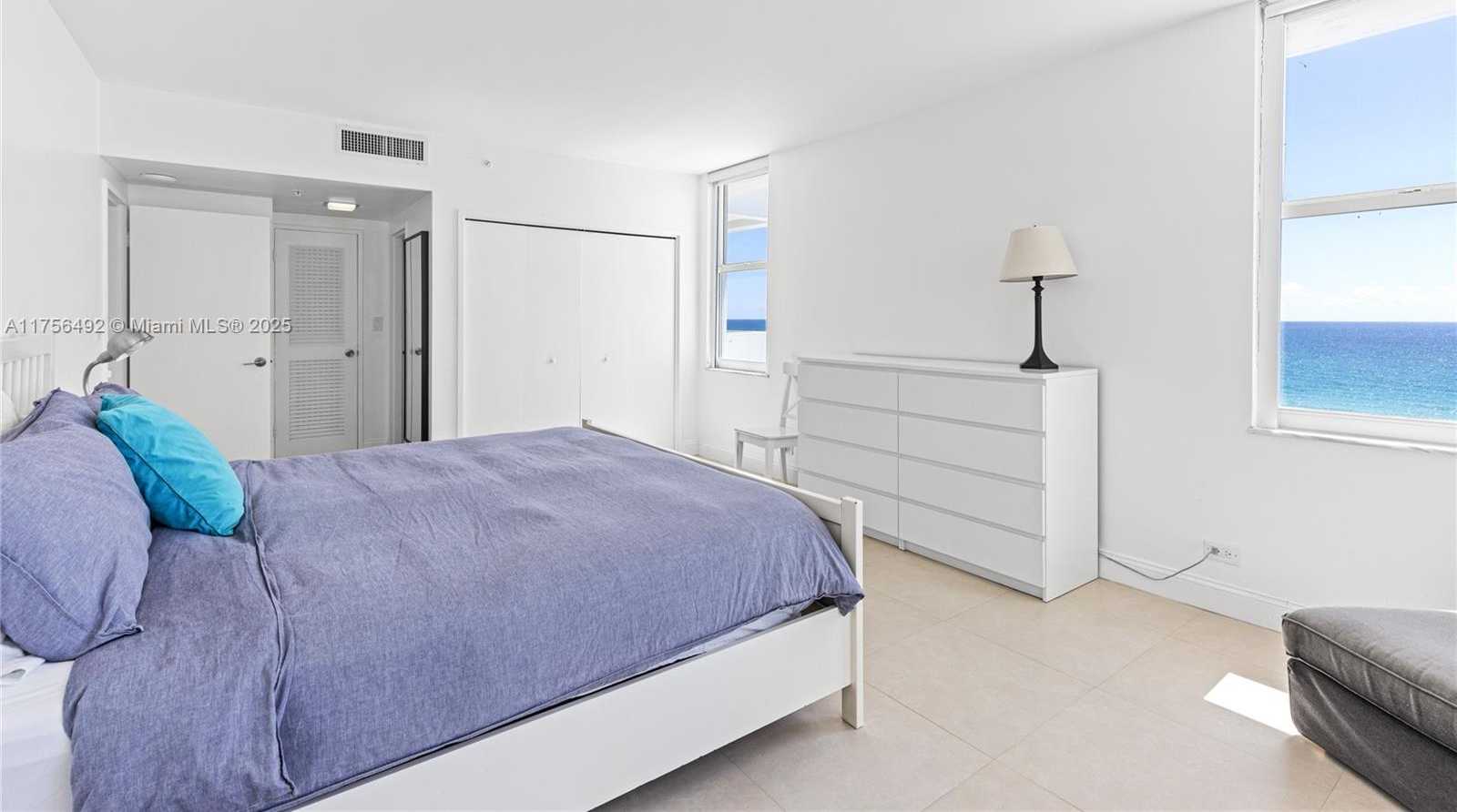 Small Image of 5601 COLLINS AVE #812, Miami Beach Number 37