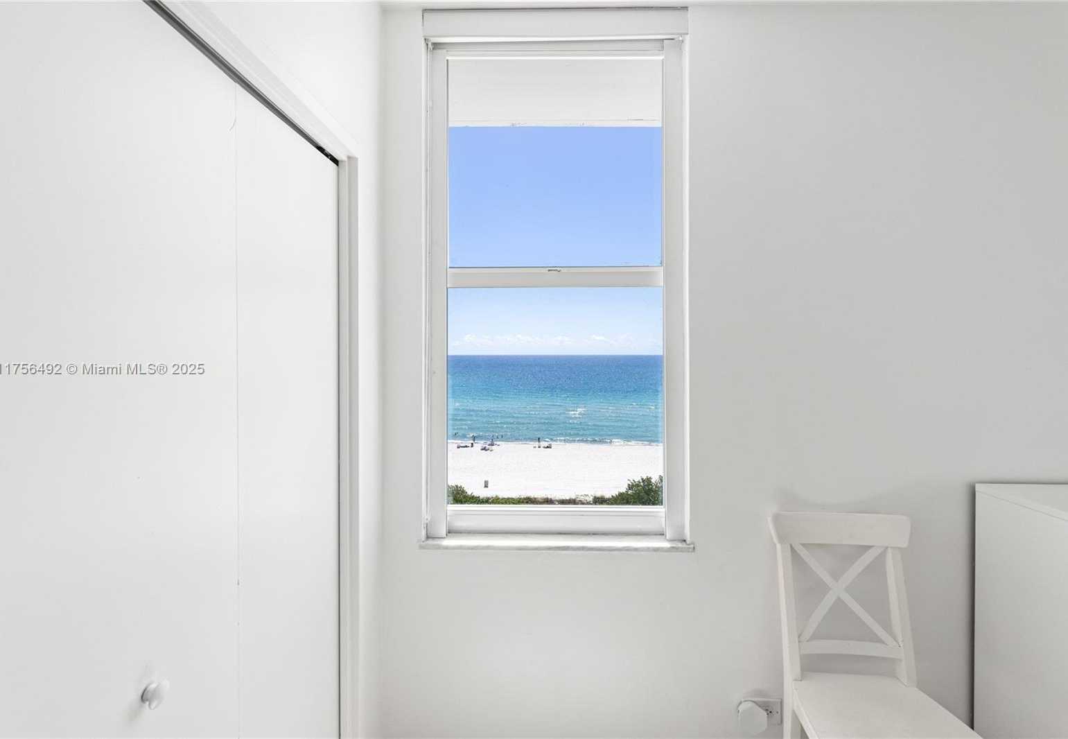 Small Image of 5601 COLLINS AVE #812, Miami Beach Number 38