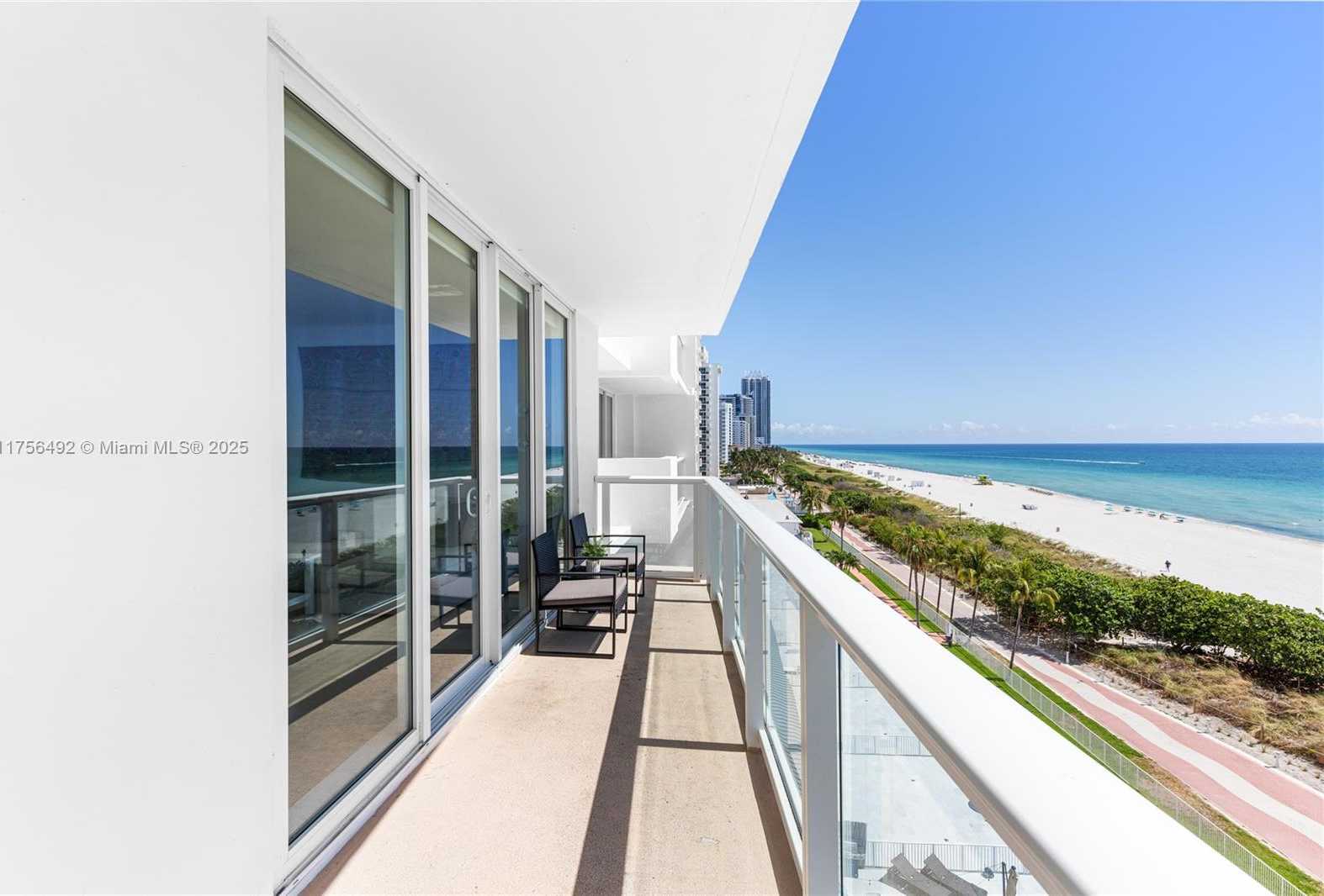 Small Image of 5601 COLLINS AVE #812, Miami Beach Number 44
