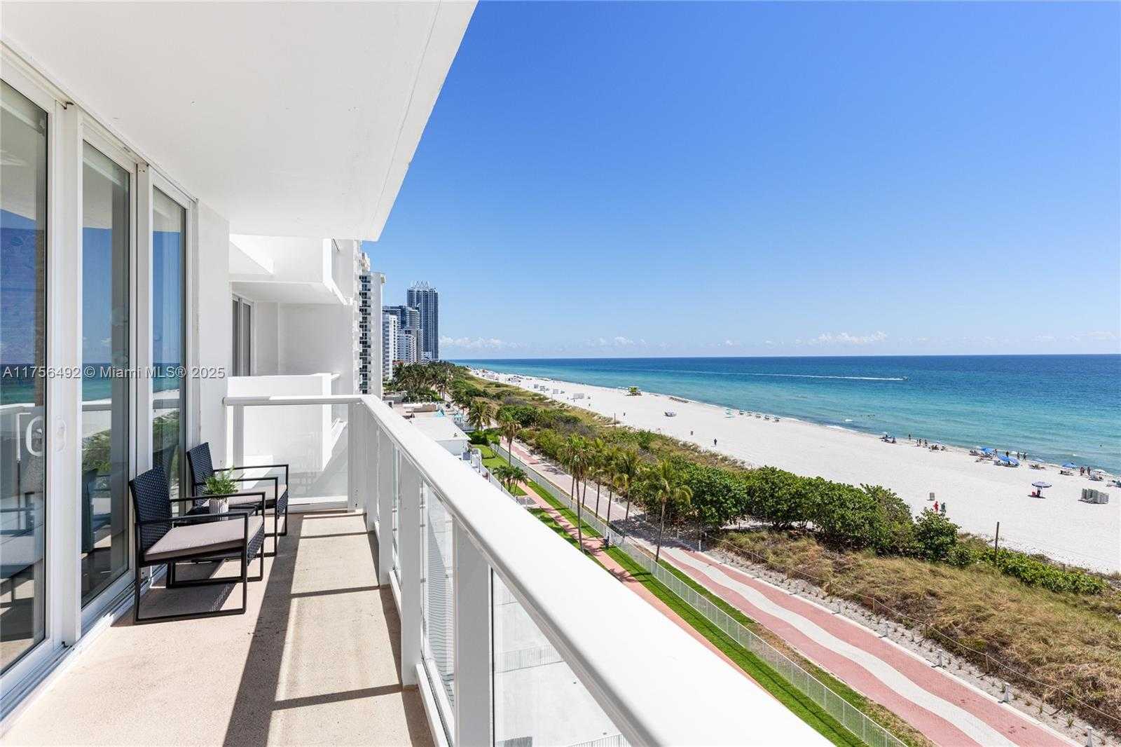 Small Image of 5601 COLLINS AVE #812, Miami Beach Number 45