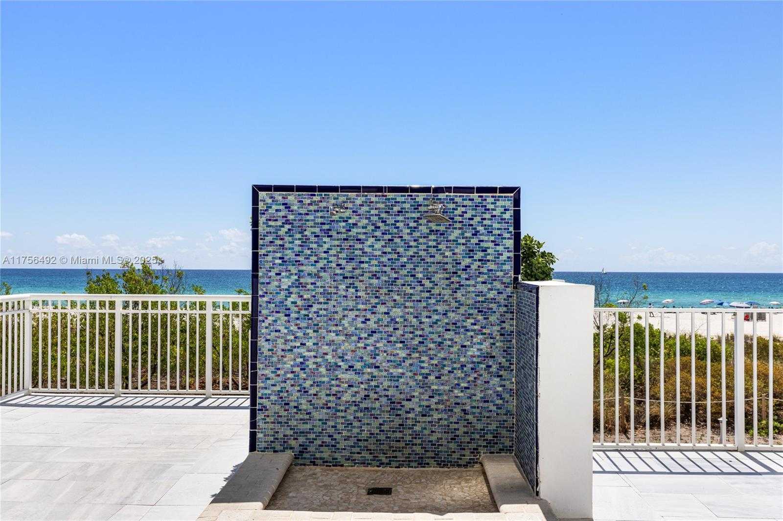 Small Image of 5601 COLLINS AVE #812, Miami Beach Number 54