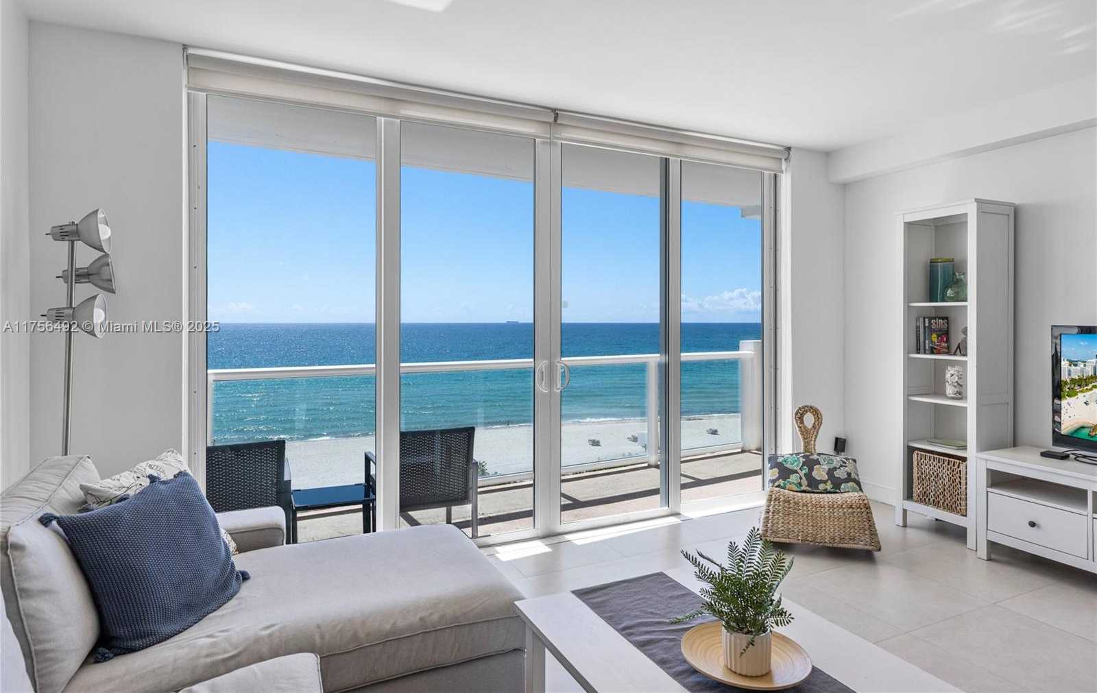 Small Image of 5601 COLLINS AVE #812, Miami Beach Number 9